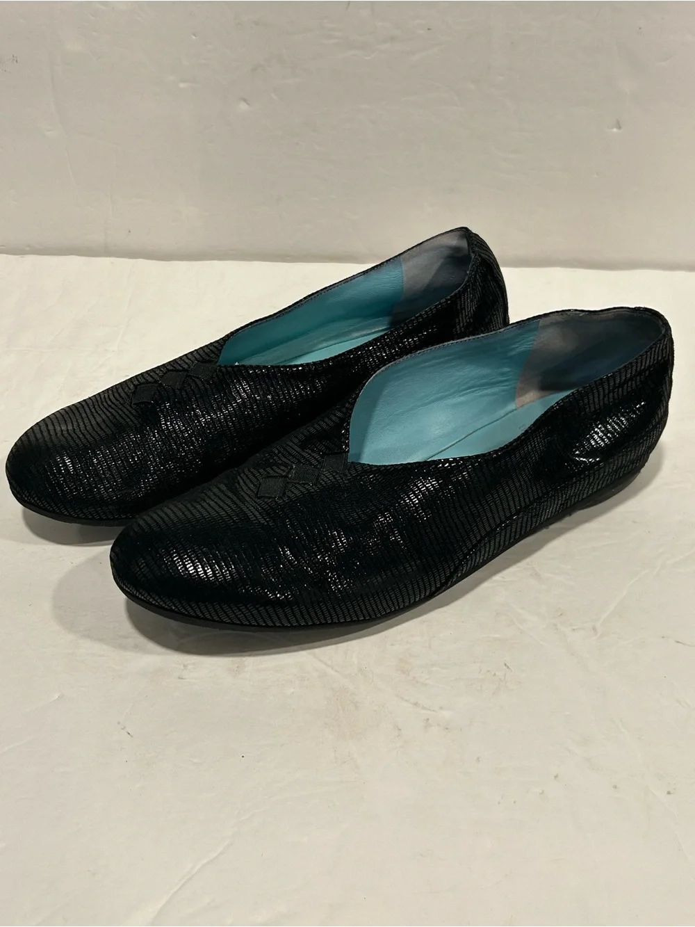 Thierry Rabotin Black Textured Lizard Embossed Sacchetto Flats 37.5 US 7.5/7